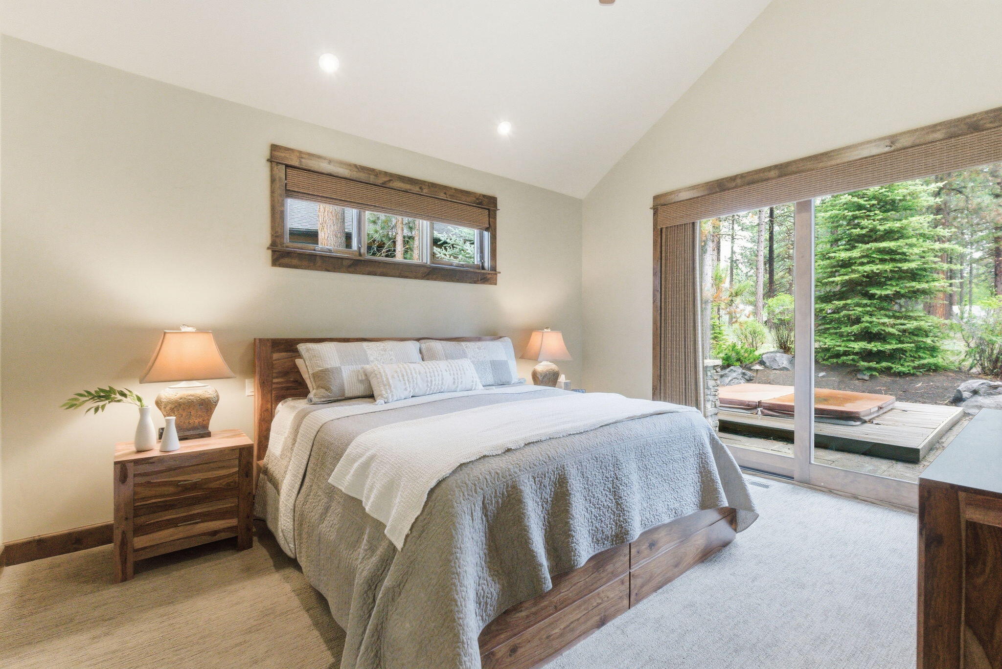 56346 Fireglass Loop Bend, OR 97707 - Photo 27 of 52 32-web-or-mls-Riley_Visuals_032