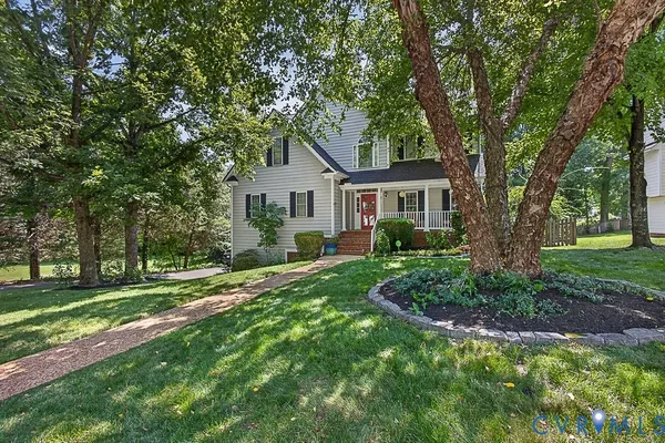 $899,950 | 705 Lakewater Drive, Henrico, VA 23229