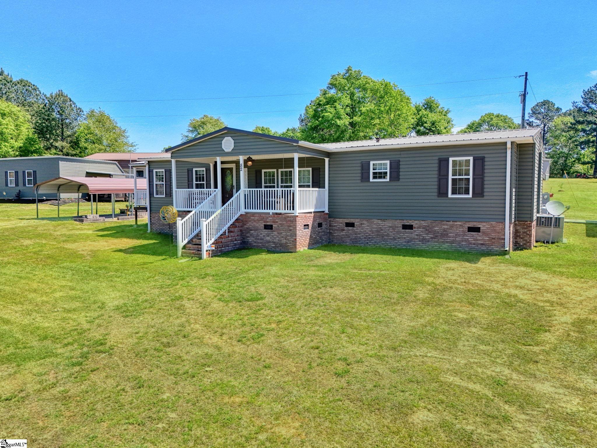 82 Laredo Drive Gray Court, SC 29645 - Photo 2 of 50