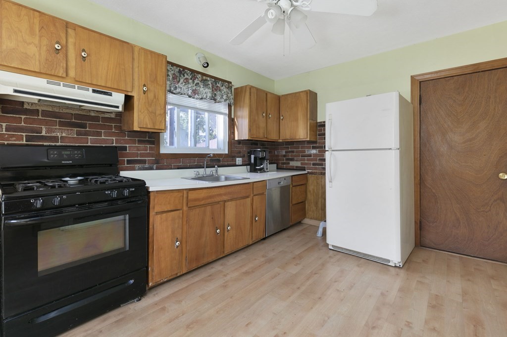 67 Rawson Road Quincy, MA 02170 - Photo 12 of 42 Gallery Image 12