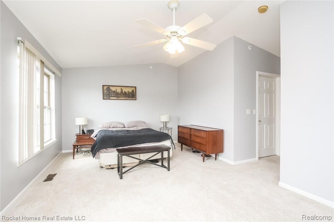 4305 Schaefer Road Dearborn, MI 48126 - Photo 20 of 27 020-Master_Bedroom-5647424-medium.jpg