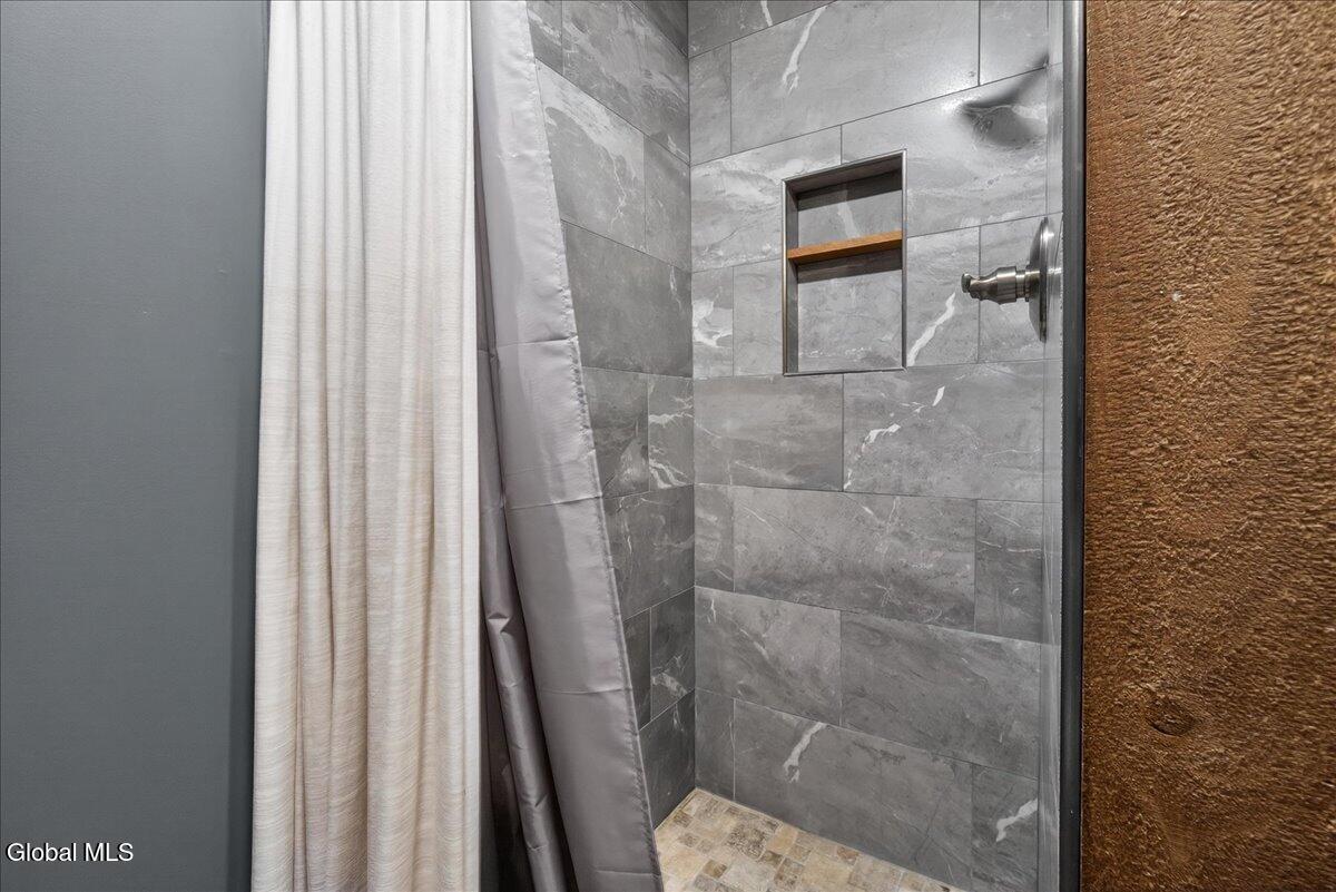 751 Corinth Road Queensbury, NY 12804 - Photo 23 of 58 32-751 Corinth Rd-32