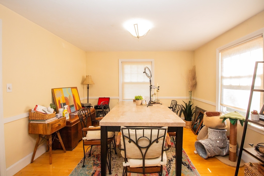 238 May Street Worcester, MA 01602 - Photo 11 of 28