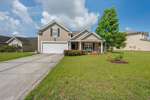 $385,000 | 145 Mayfield Drive, Goose Creek, SC 29445