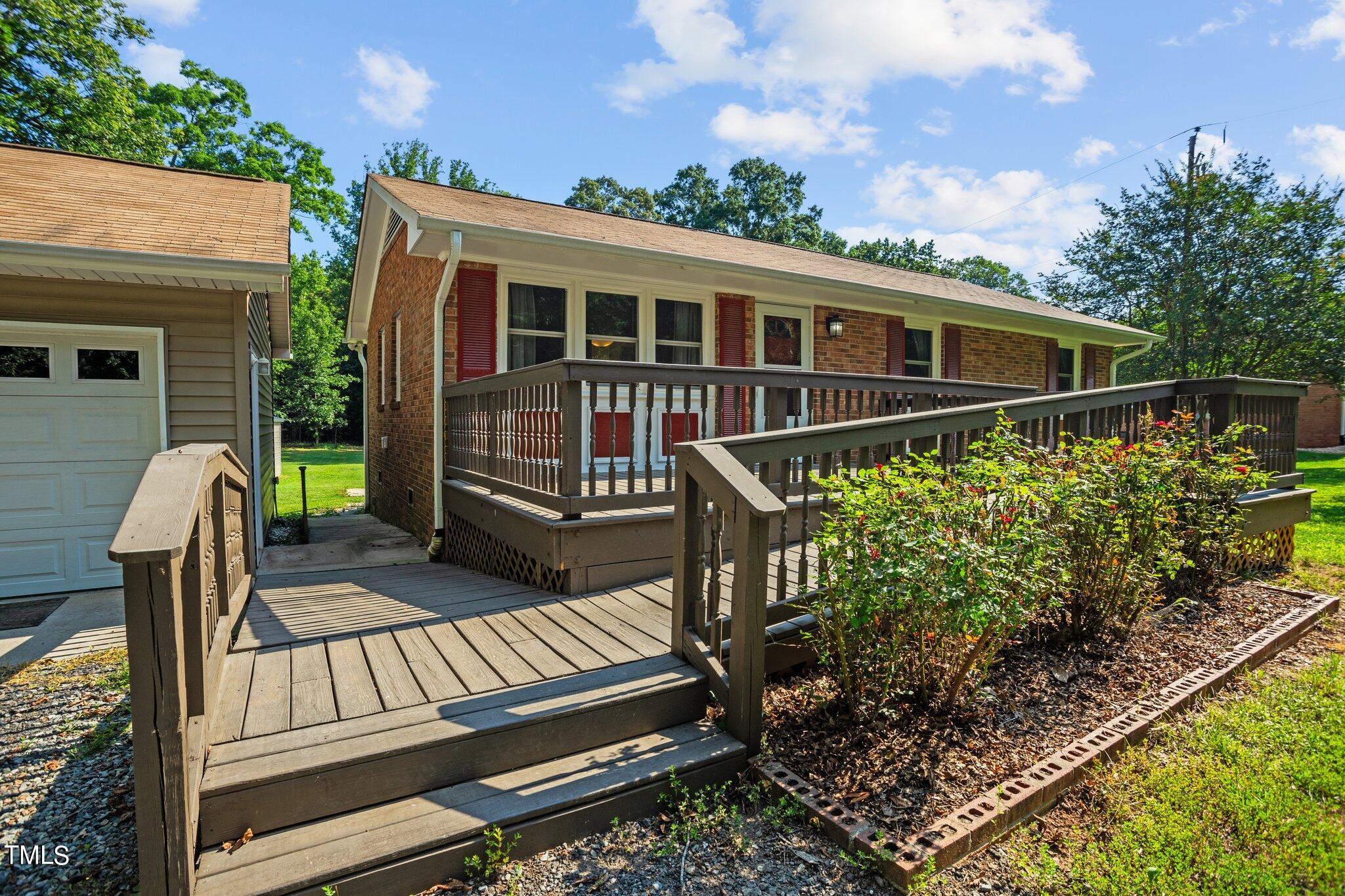 2425 Varner Road Greensboro, NC 27406 - Photo 32 of 35 44-web-or-mls-DSC07196