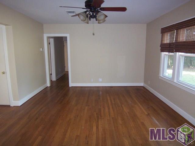 158 Waverly Road Thibodaux, LA 70301 - Photo 3 of 14 Living Room