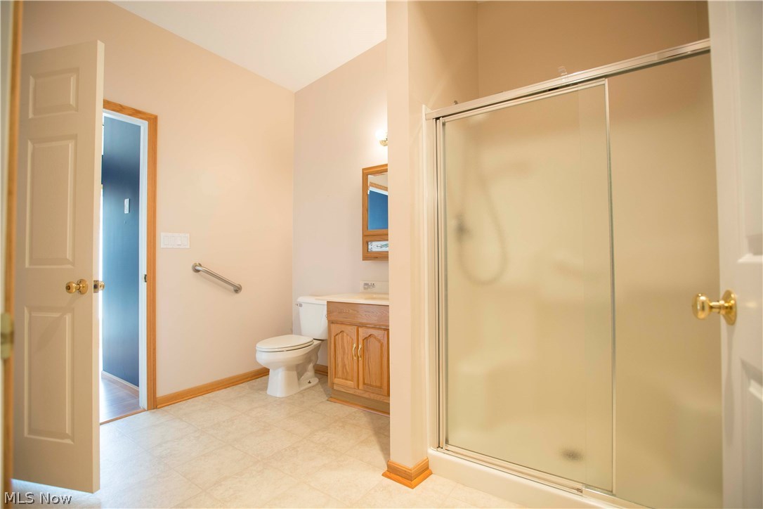 1 Rome Rock Creek Road Rome, OH 44085 - Photo 18 of 34 Guest suite bathroom