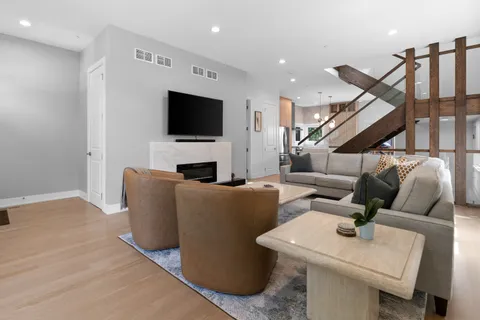$825,000 | 5313 Crain Street, Skokie, IL 60077
