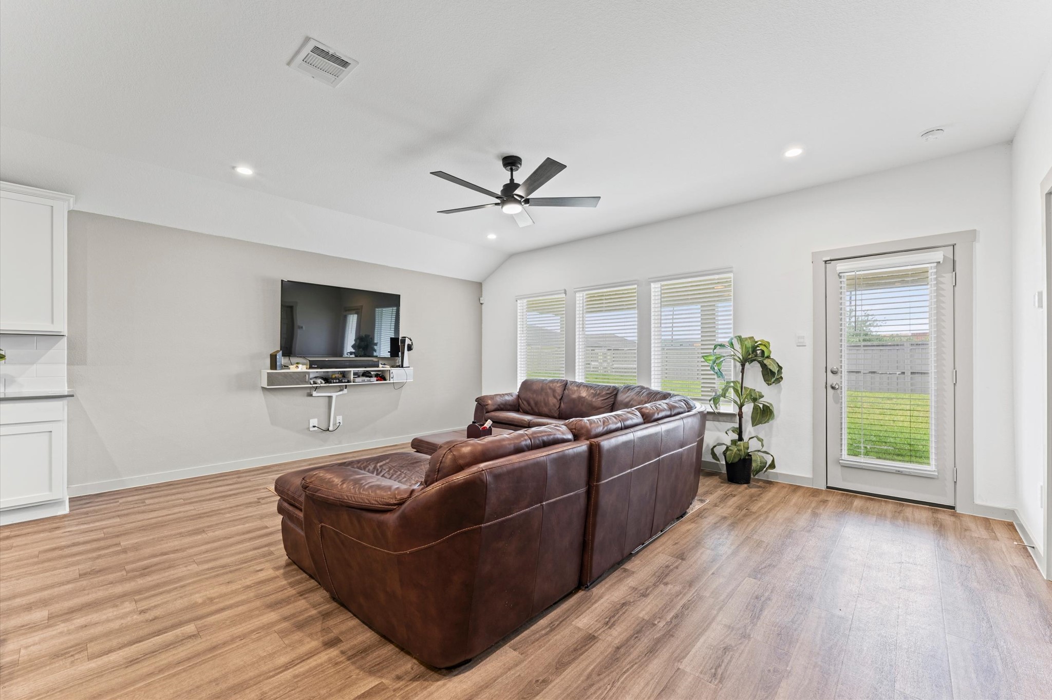 903 Curly Angora Court Rosharon, TX 77583 - Photo 22 of 30