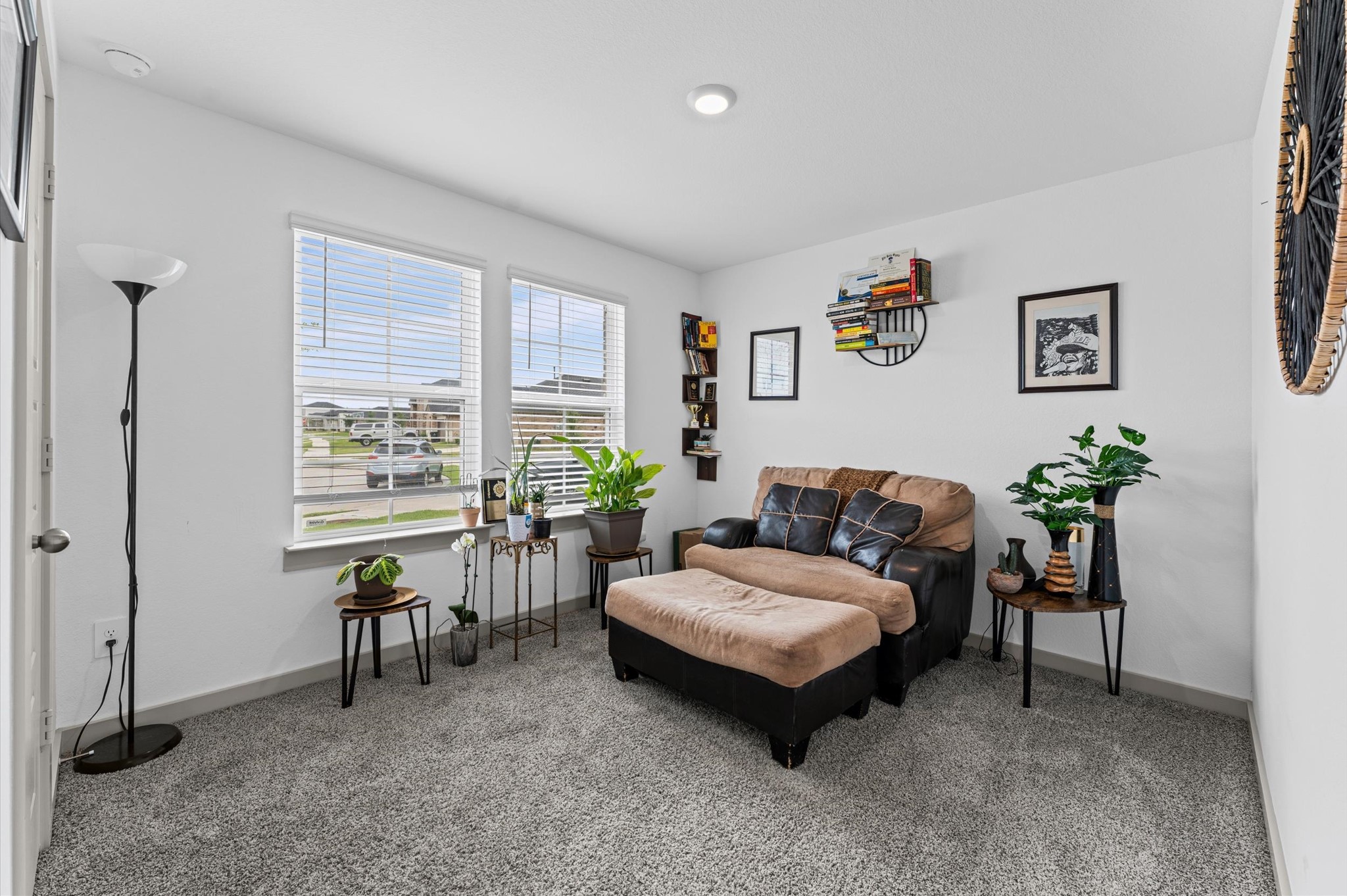 903 Curly Angora Court Rosharon, TX 77583 - Photo 4 of 30 Bedroom #2