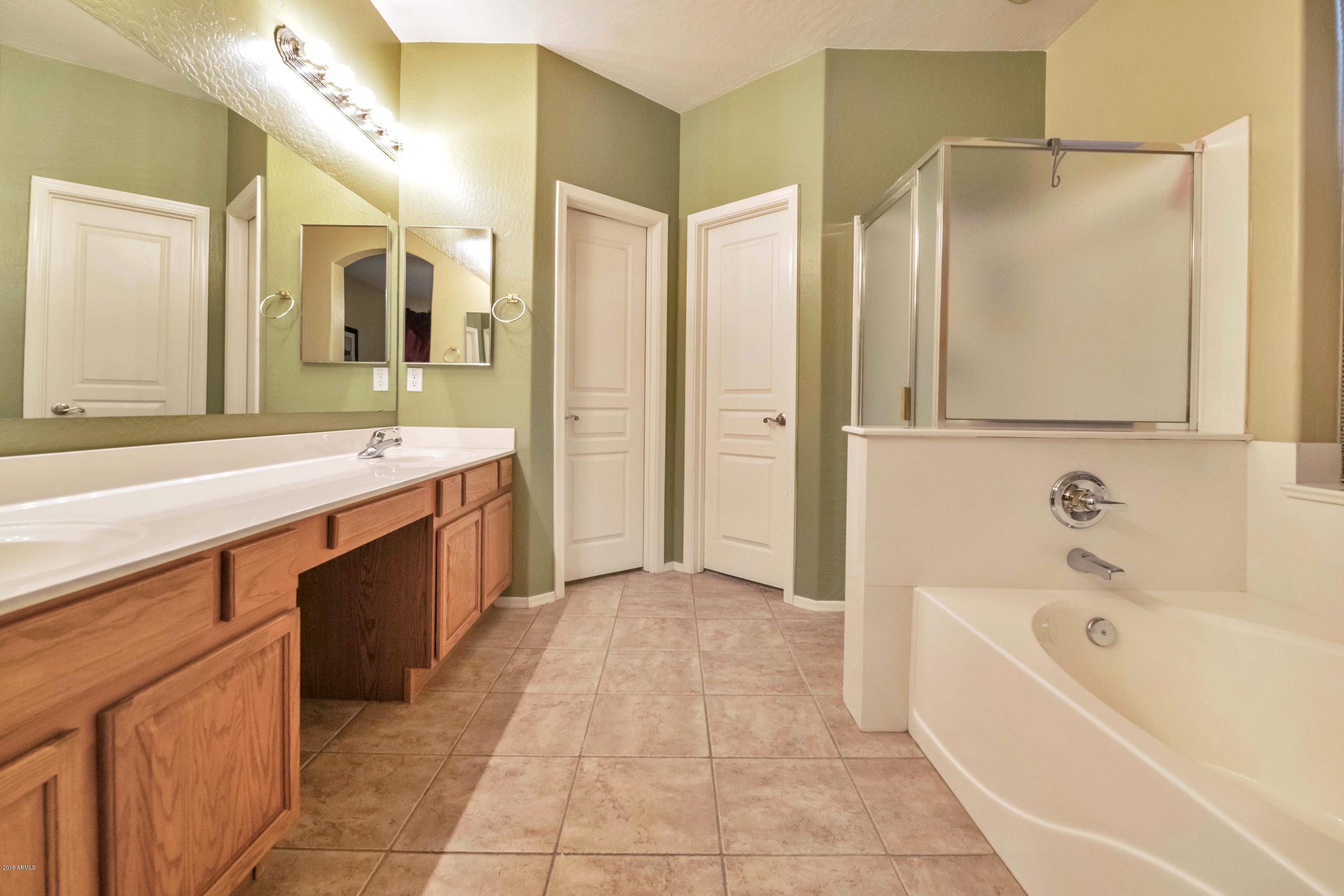 3794 South Martingale Road Gilbert, AZ 85297 - Photo 21 of 53 Master Bathroom