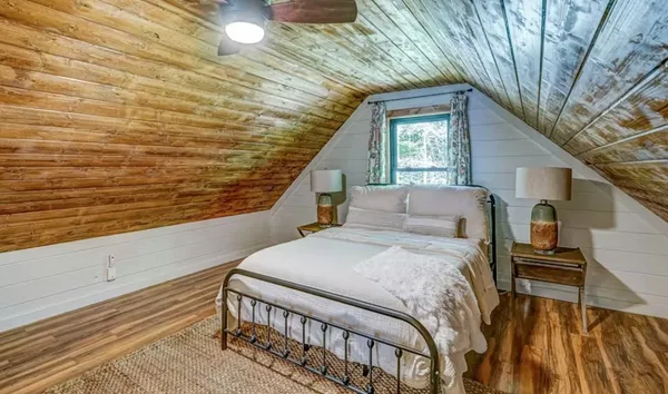 a balcony with view of the ocean