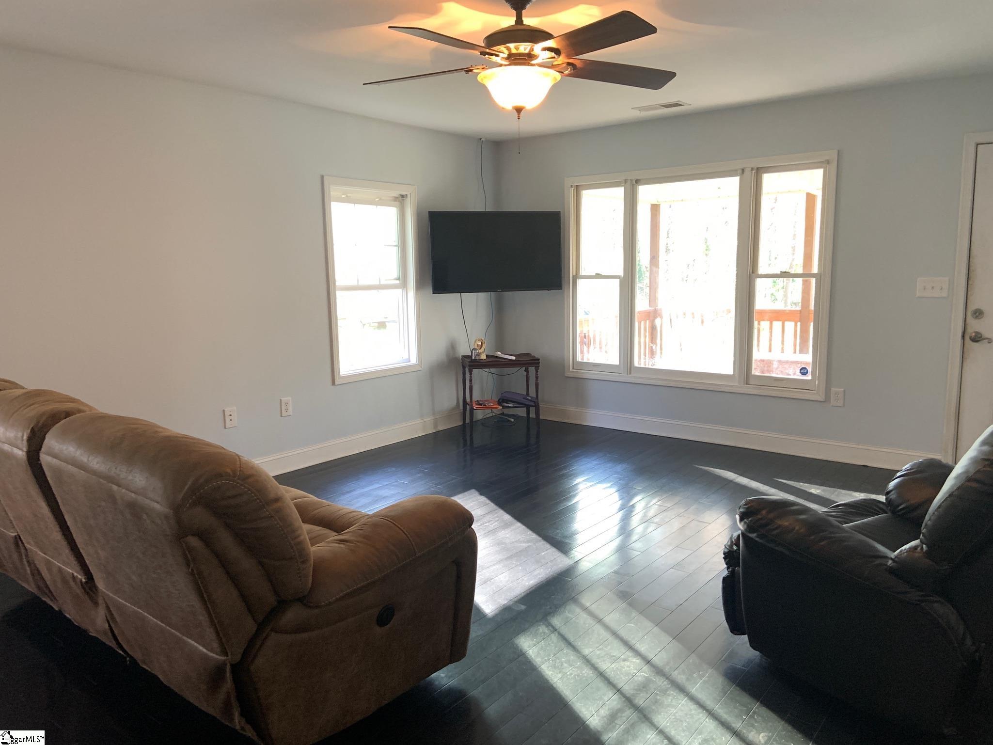 430 Minor Street Williamston, SC 29697 - Photo 12 of 24
