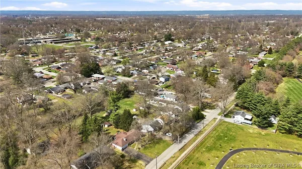 $187,500 | 223 Perrin Lane, Jeffersonville, IN 47130