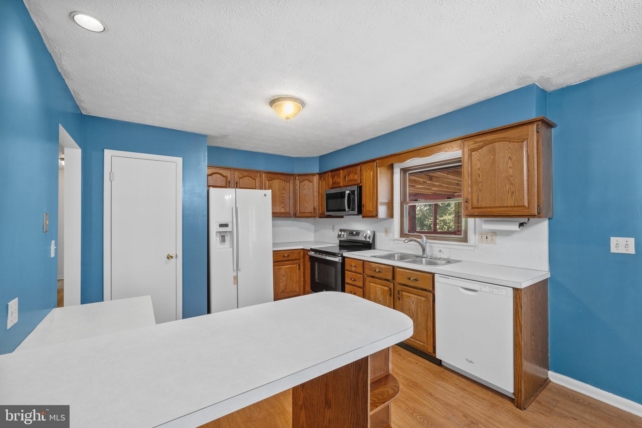 316 Sarhelm Road Harrisburg, PA 17112 - Photo 9 of 25