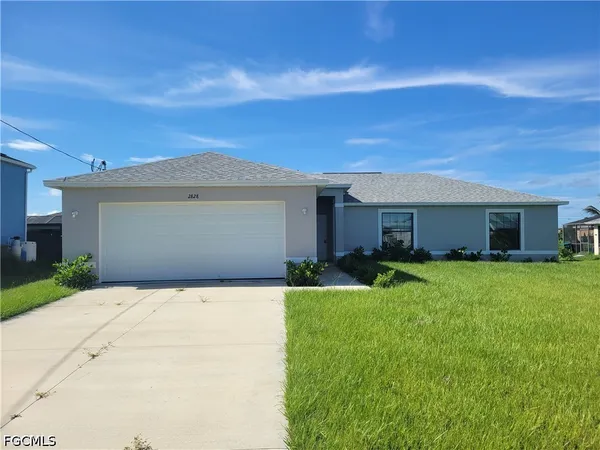 $329,900 | 1105 Northeast 6th Place, Cape Coral, FL 33909