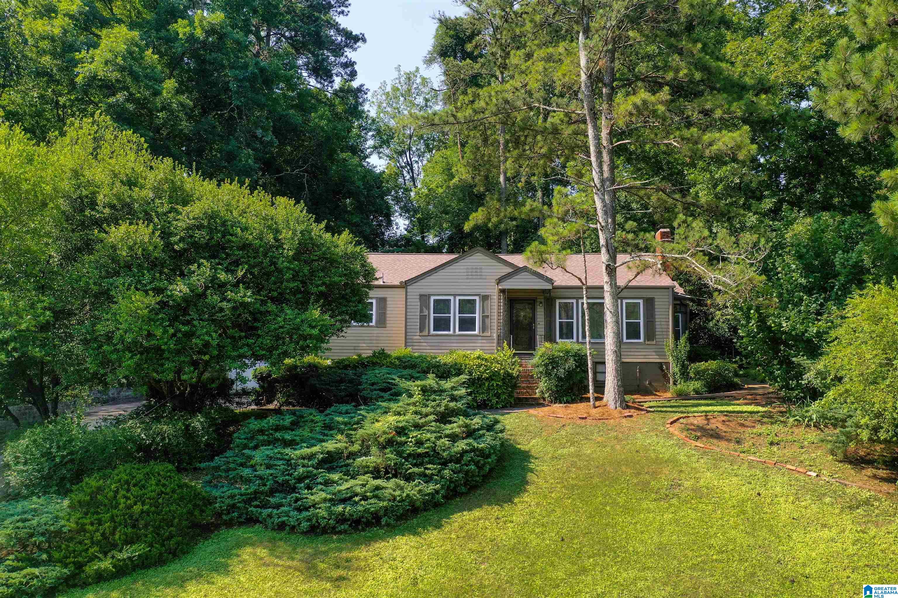 1317 Saulter Road Birmingham, AL 35209 - Photo 5 of 26