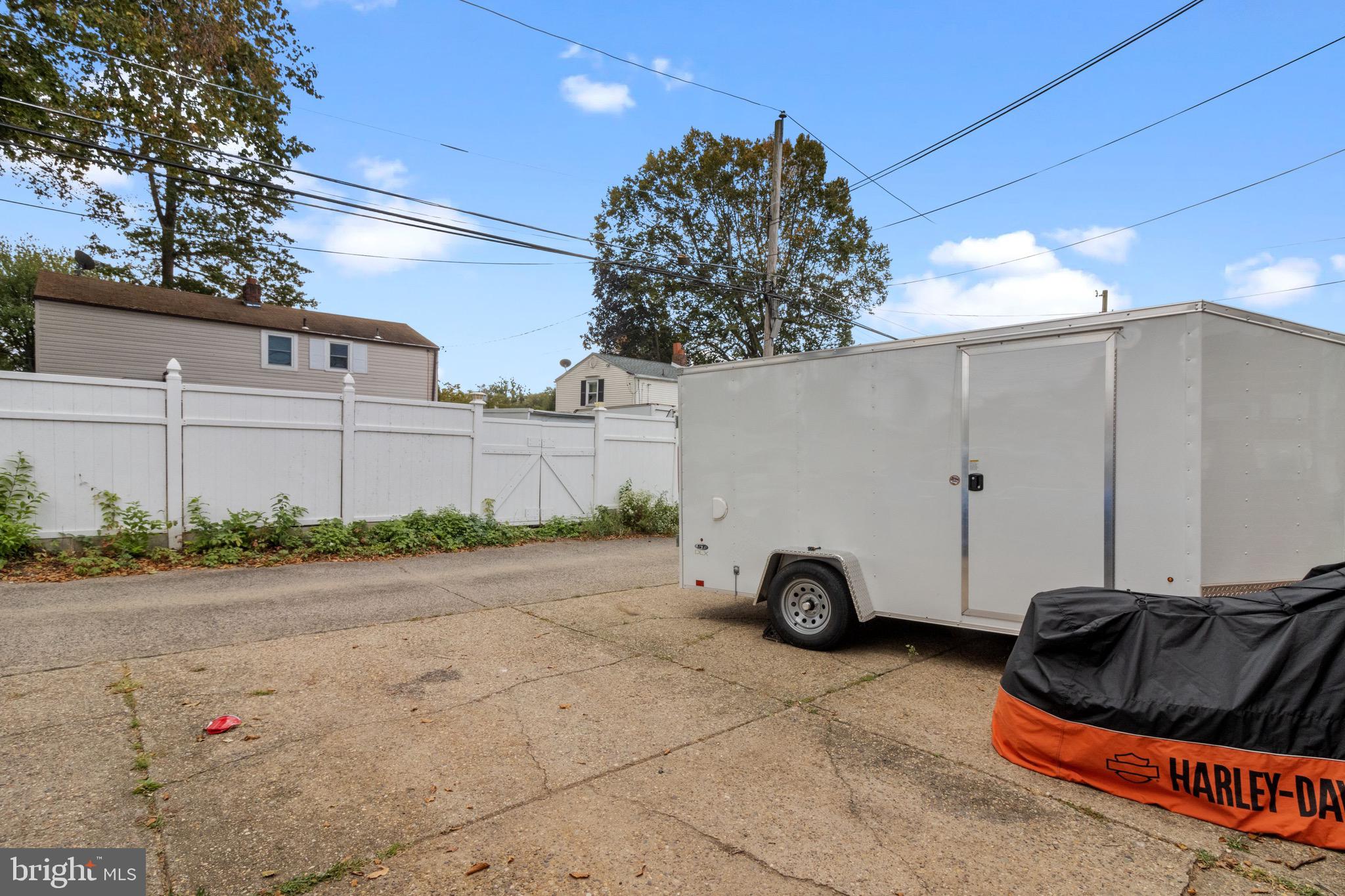 10165 Bridle Road Philadelphia, PA 19116 - Photo 31 of 31 Gallery Image 31