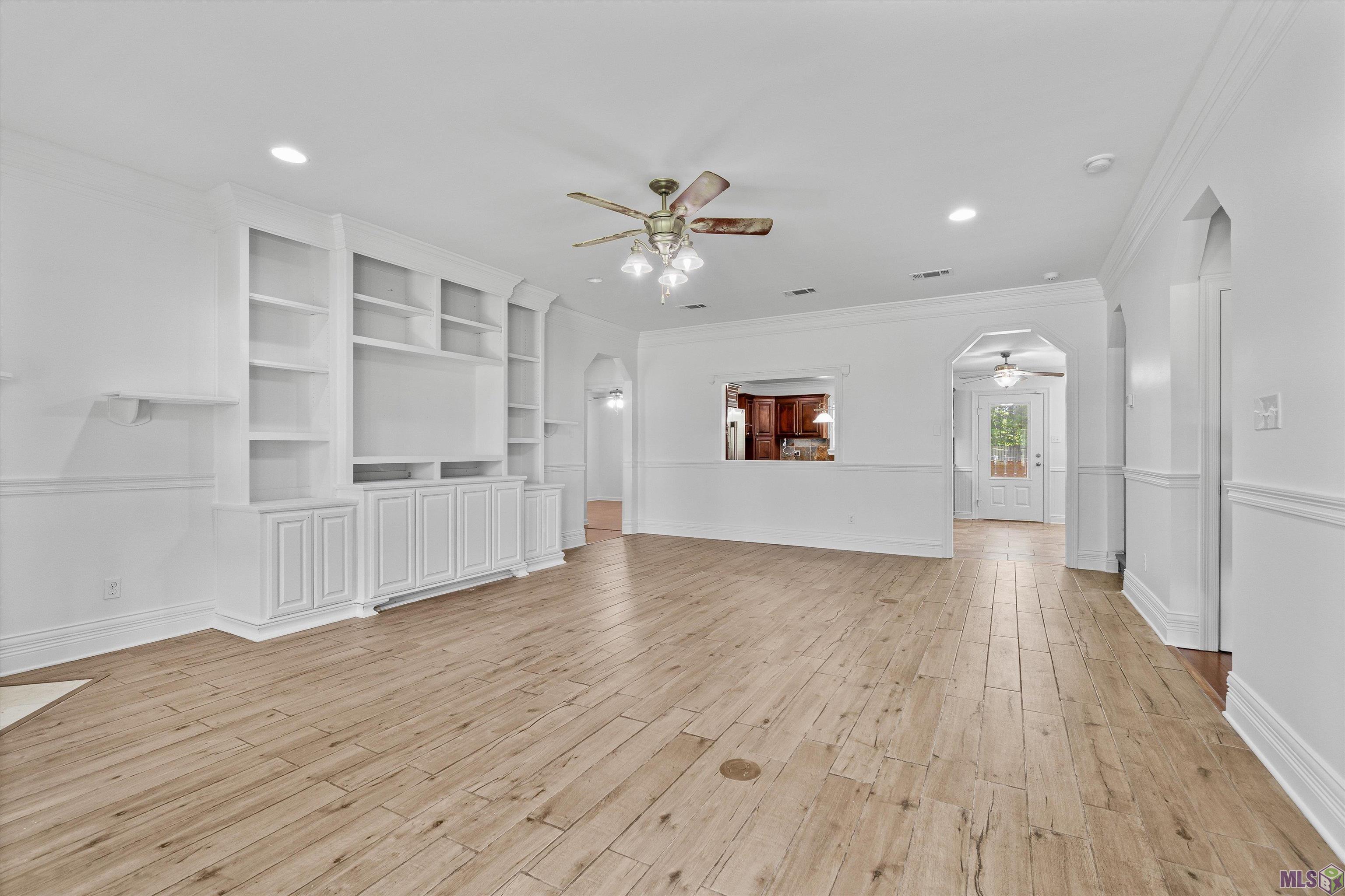 16340 Evans Road Prairieville, LA 70769 - Photo 3 of 21 Gallery Image 3