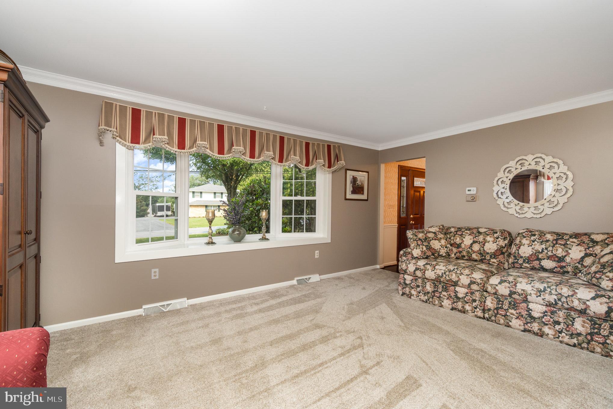 633 Lincoln Road Lititz, PA 17543 - Photo 8 of 42