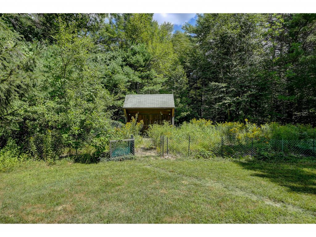 392 Dennison Pond Road Francestown, NH 03043 - Photo 4 of 27