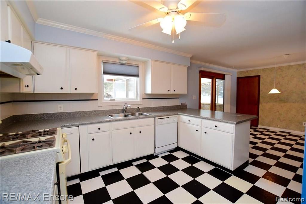 10158 South State Road Goodrich, MI 48438 - Photo 12 of 26