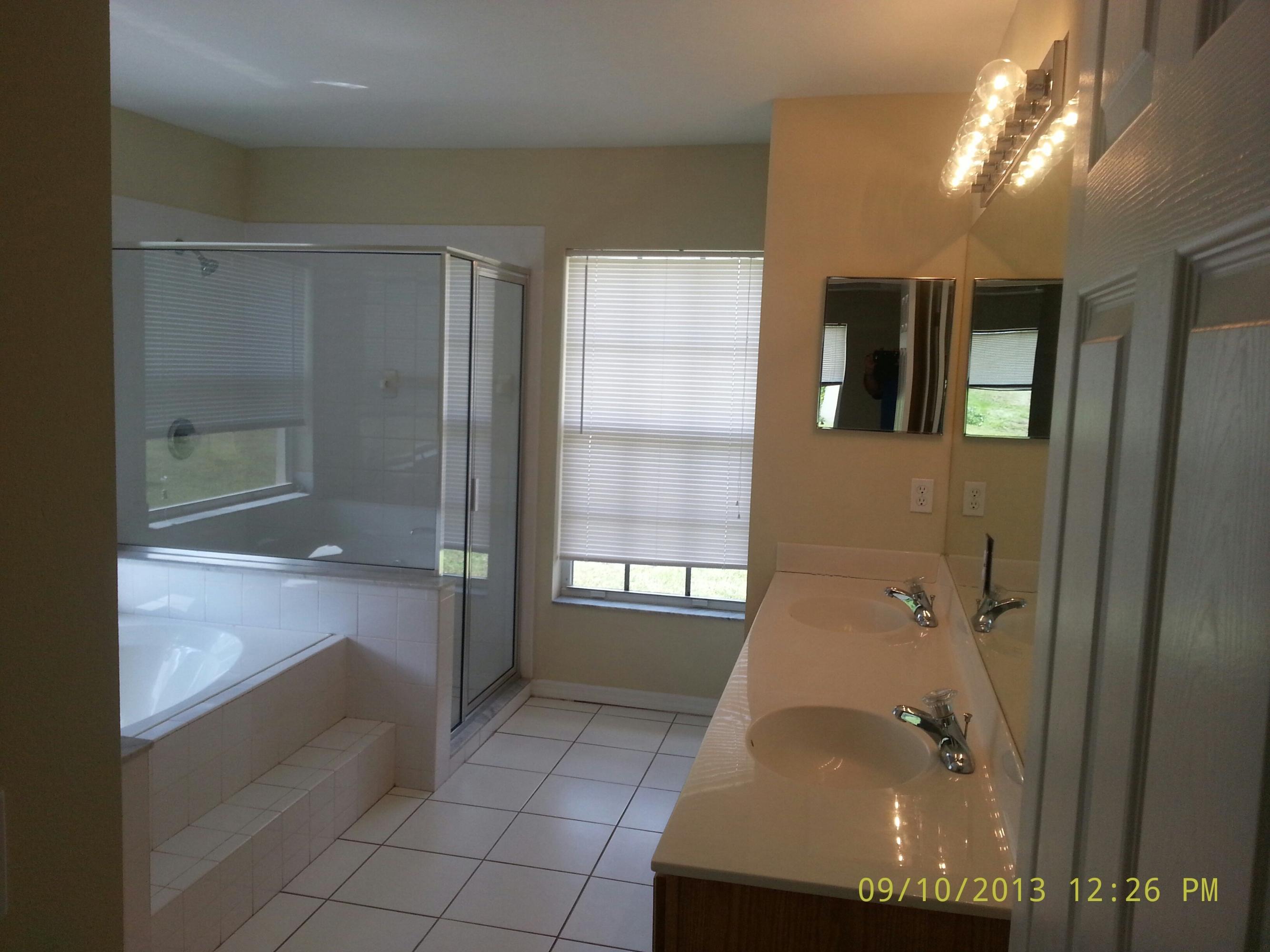 938 Southwest McCall Road Port St. Lucie, FL 34953 - Photo 7 of 13 Master Bath