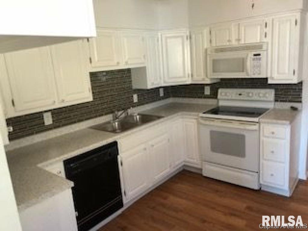 1817 East Keys Avenue Springfield, IL 62702 - Photo 8 of 18
