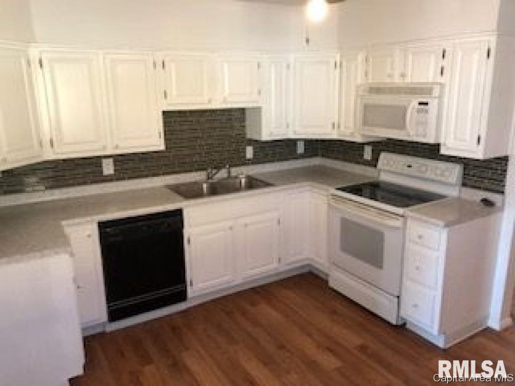 1817 East Keys Avenue Springfield, IL 62702 - Photo 9 of 18