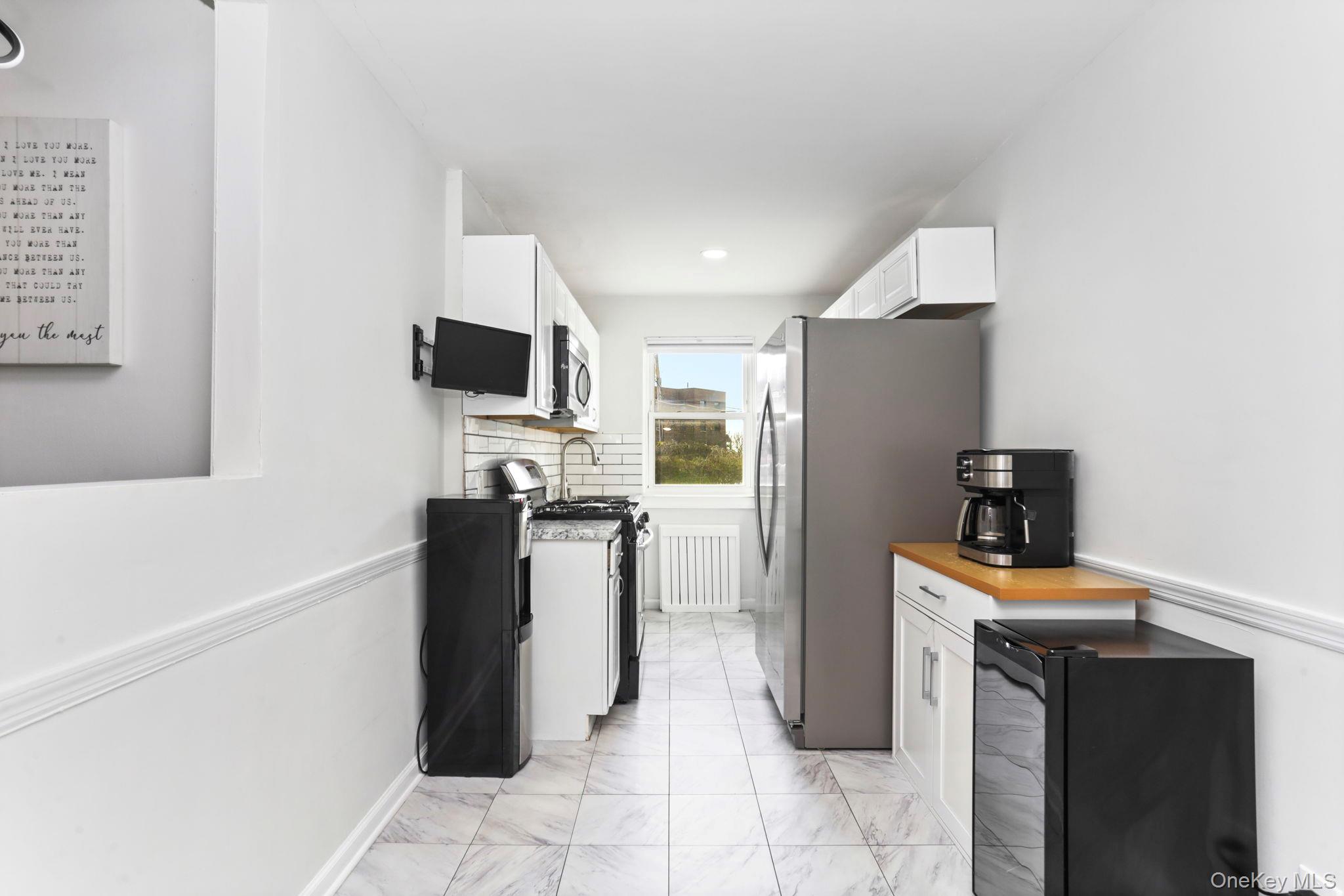 450 Pelham Road, Unit 1C New Rochelle, NY 10805 - Photo 7 of 16