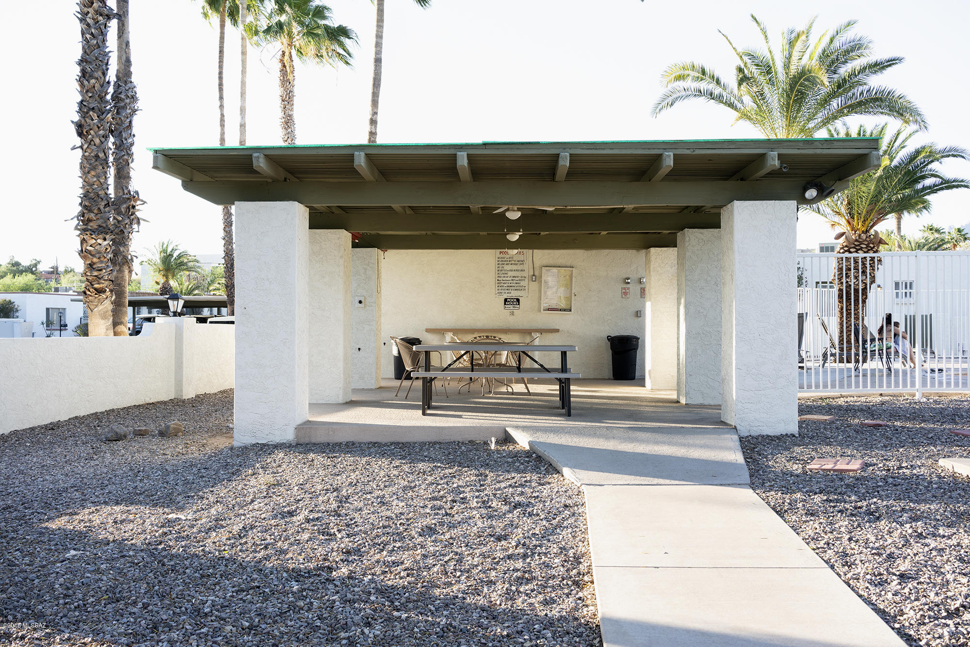 600 East River Road, Unit E Tucson, AZ 85704 - Photo 15 of 17