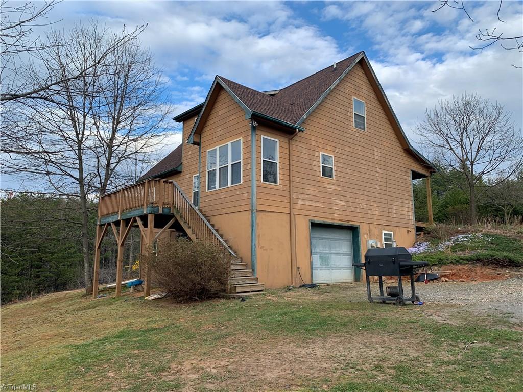 765 Staghorn Road Purlear, NC 28665 - Photo 2 of 22 Gallery Image 2