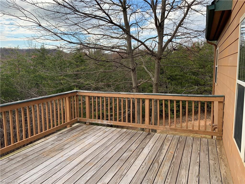 765 Staghorn Road Purlear, NC 28665 - Photo 3 of 22 Gallery Image 3