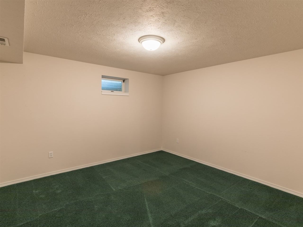1205 West White Road Spokane, WA 99224 - Photo 13 of 20