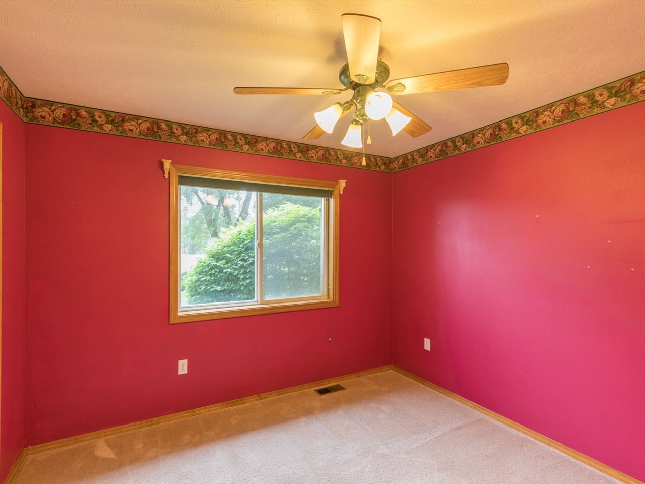 1205 West White Road Spokane, WA 99224 - Photo 10 of 20