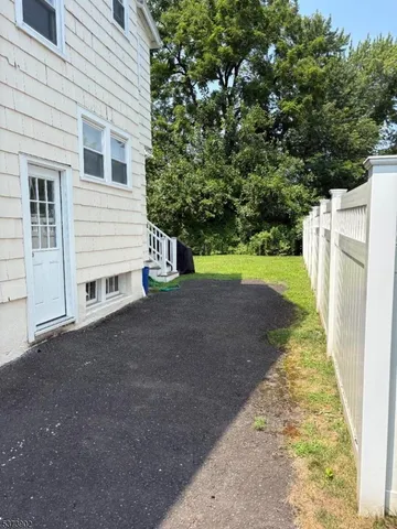 $2,600 | 634 West Broad Street, Westfield, NJ 07090
