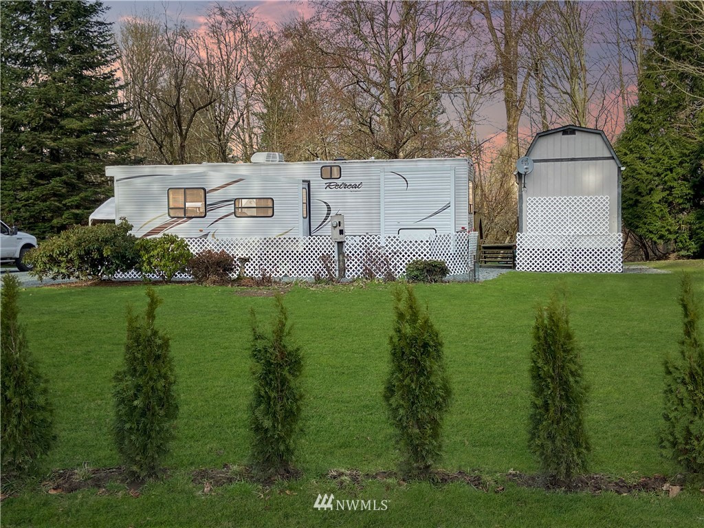 23561 Cove Road Sedro-Woolley, WA 98284 - Photo 4 of 40 Gallery Image 4