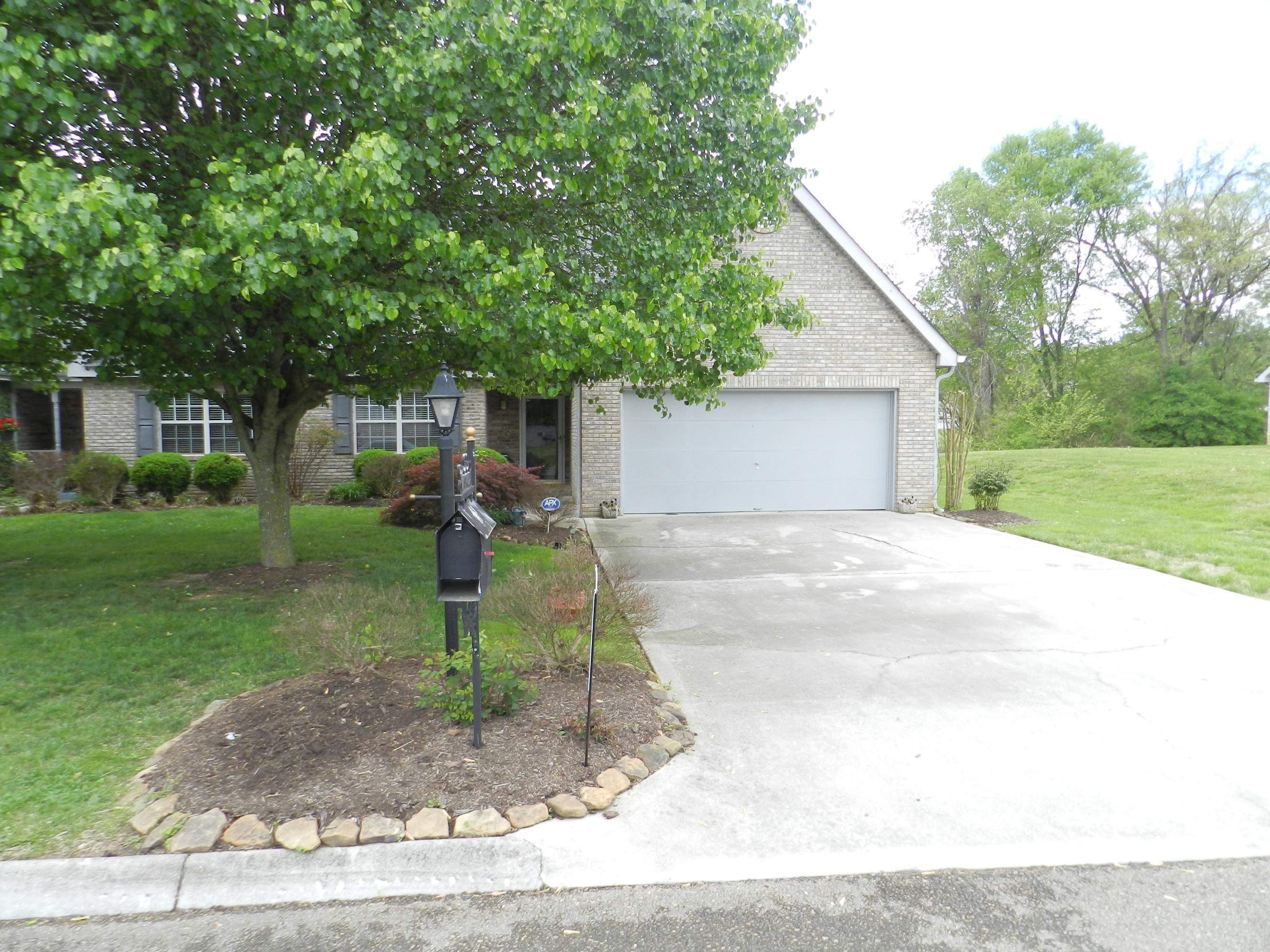 3211 Laurel View Road Knoxville, TN 37917 - Photo 35 of 40 035