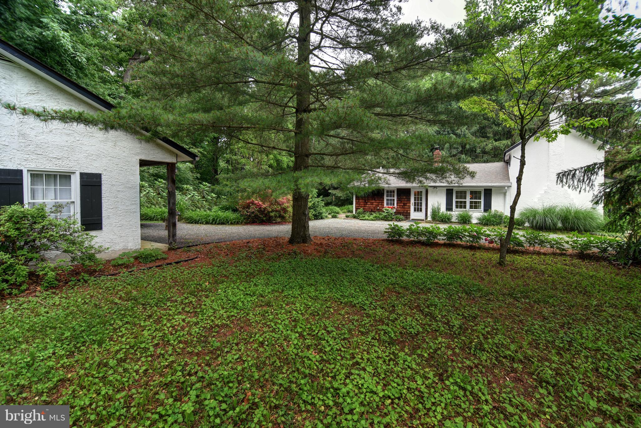 15 Oldfield Point Road Elkton, MD 21921 - Photo 22 of 24 Side yard