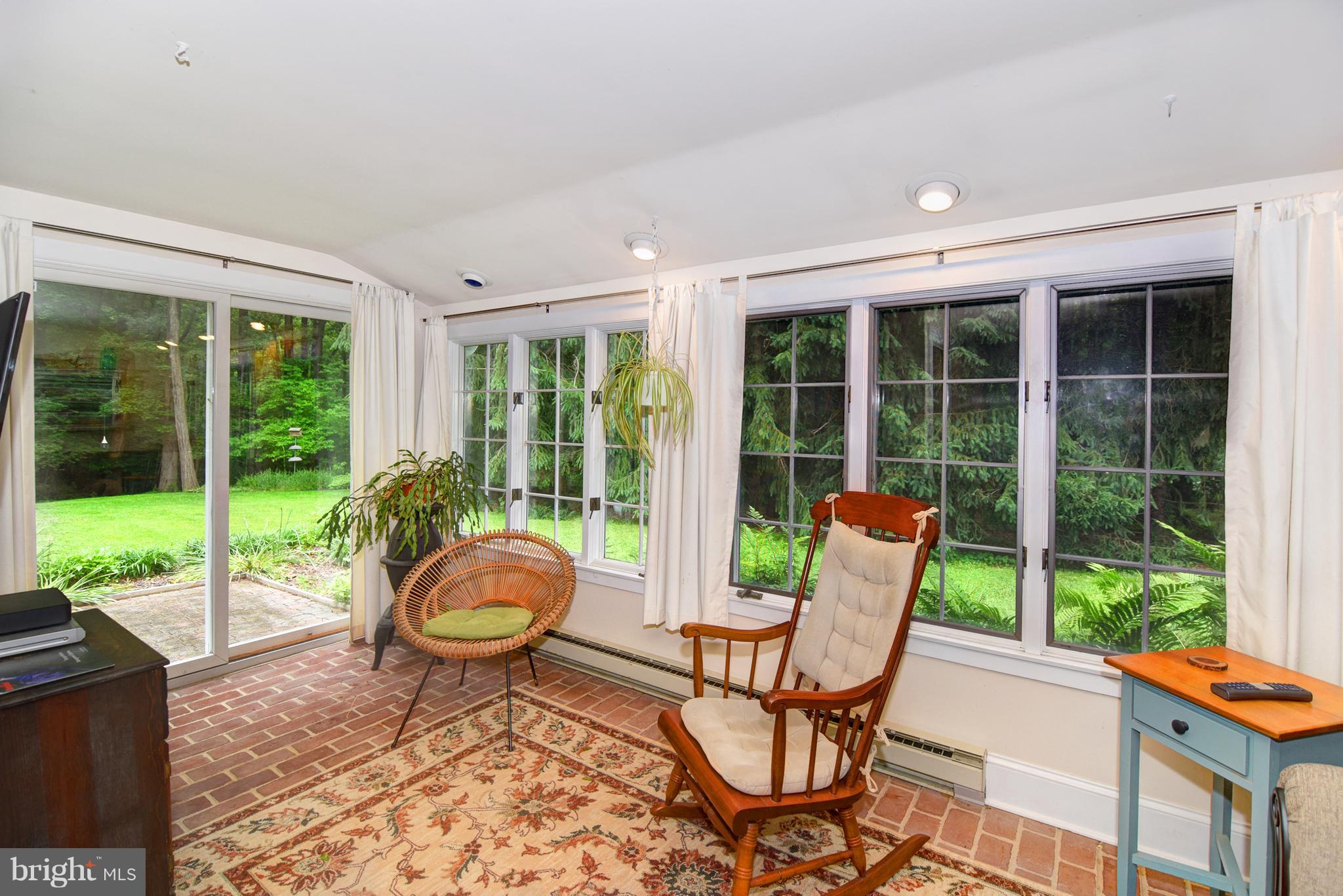 15 Oldfield Point Road Elkton, MD 21921 - Photo 9 of 24 Sunroom/Family room