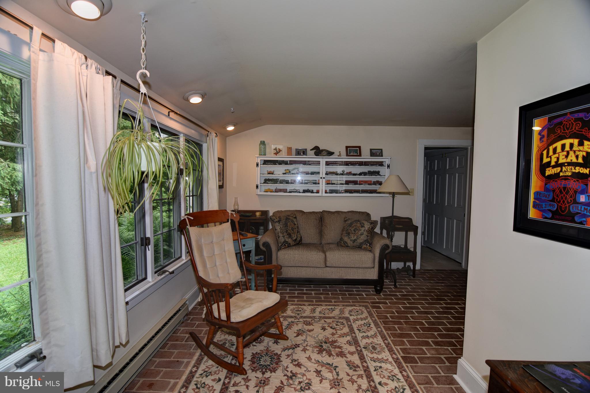 15 Oldfield Point Road Elkton, MD 21921 - Photo 10 of 24 Wall of windows