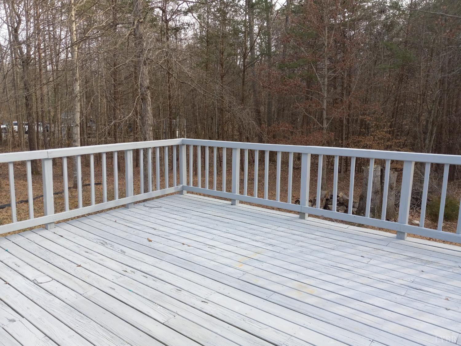 468 Hawkins Road Evington, VA 24550 - Photo 22 of 31 a terrace view