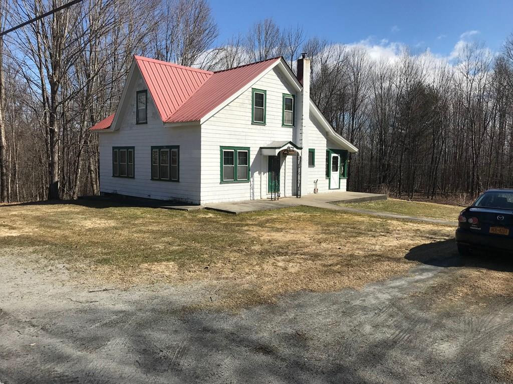 290 Fisk Road Moriah, NY 12960 - Photo 1 of 32 Gallery Image 1