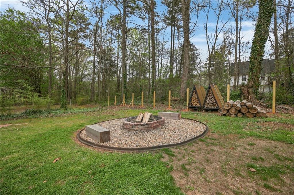 7280 Valley Drive Winston, GA 30187 - Photo 5 of 35 a view of outdoor space with green space