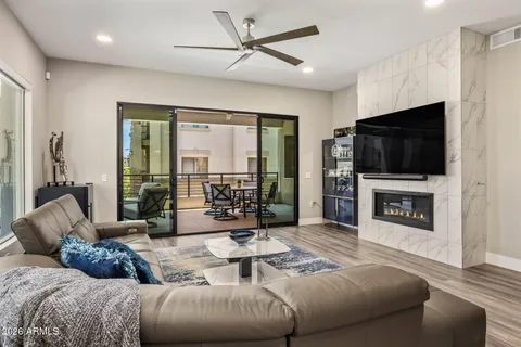 $1,499,000 | 5250 East Deer Valley Drive, Unit 353, Phoenix, AZ 85054