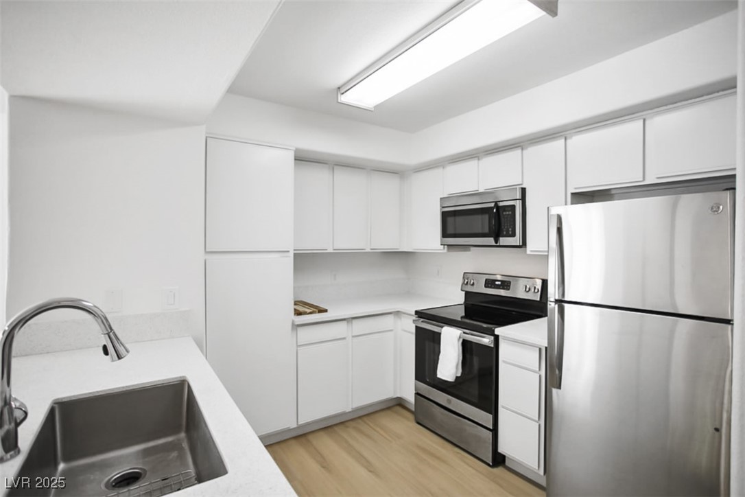 2300 East Silverado Ranch Boulevard, Unit 2084 Las Vegas, NV 89123 - Photo 11 of 29