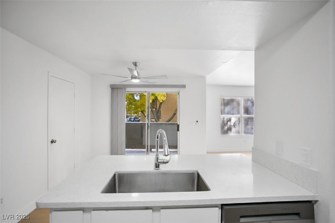 2300 East Silverado Ranch Boulevard, Unit 2084 Las Vegas, NV 89123 - Photo 13 of 29