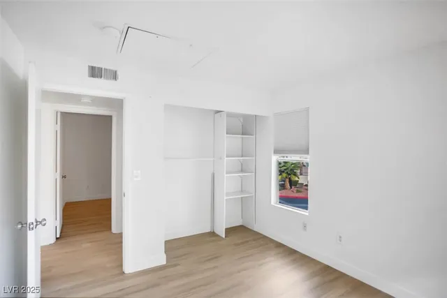 $1,600 | 2300 East Silverado Ranch Boulevard, Unit 2084, Las Vegas, NV 89123