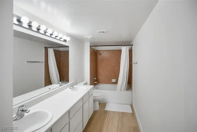 $1,600 | 2300 East Silverado Ranch Boulevard, Unit 2084, Las Vegas, NV 89123