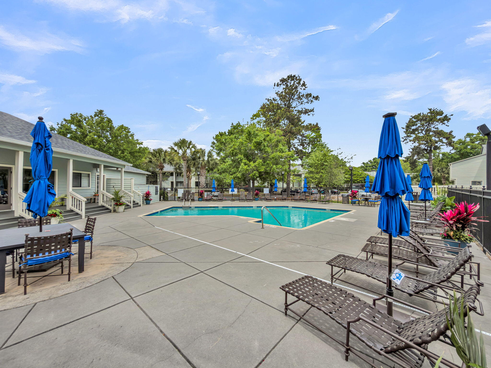 1481 Center St Extension, Unit 204 Mount Pleasant, SC 29464 - Photo 32 of 43 CREM - 1481 Center Street Ext 204 + Amen